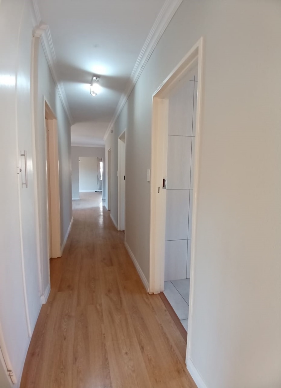 3 Bedroom Property for Sale in Vaalpark Free State